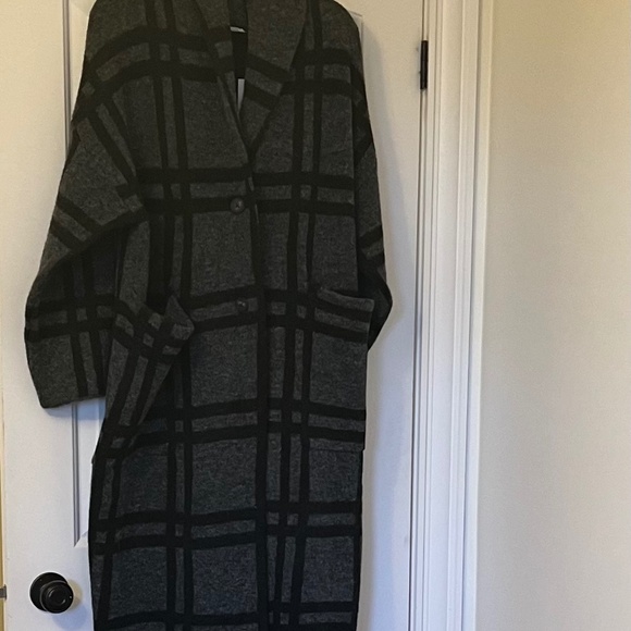 - Zara long plaid coat - Picture 3 of 7